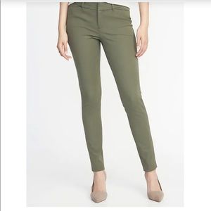 Old Navy Pixie Pants